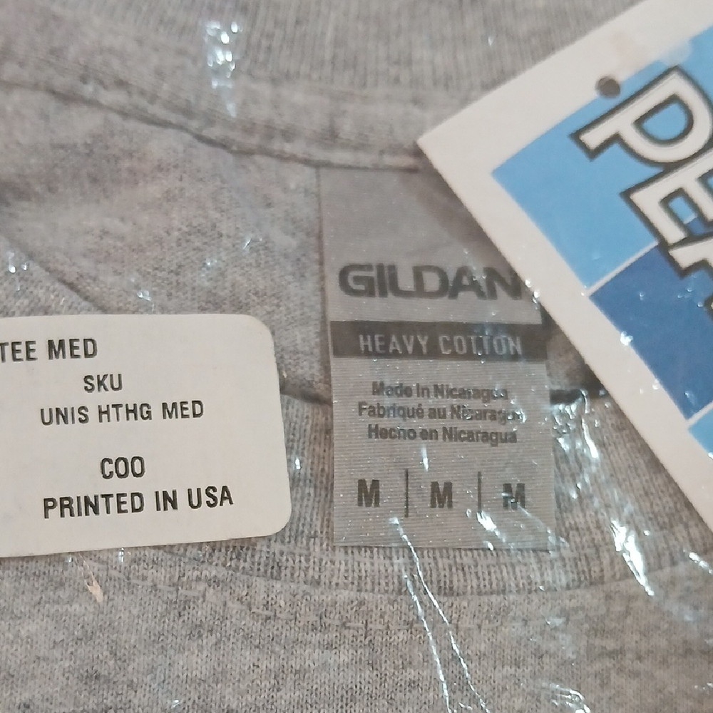 Gildan Gray 'Take a Hike' Peanuts T-Shirt - Picture 4 of 4